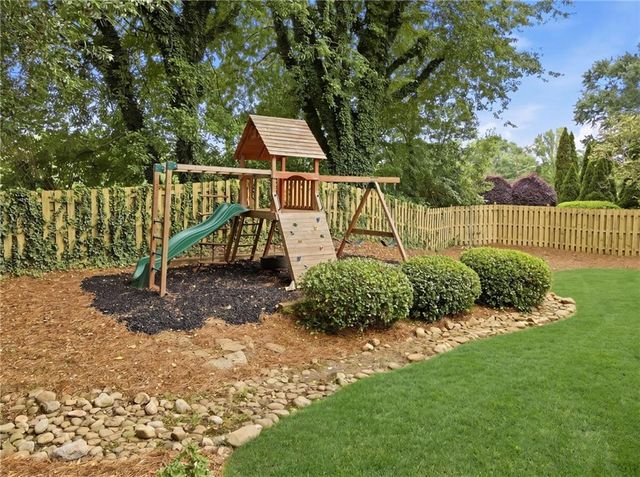 405 Briars Bend, Alpharetta, GA 30004