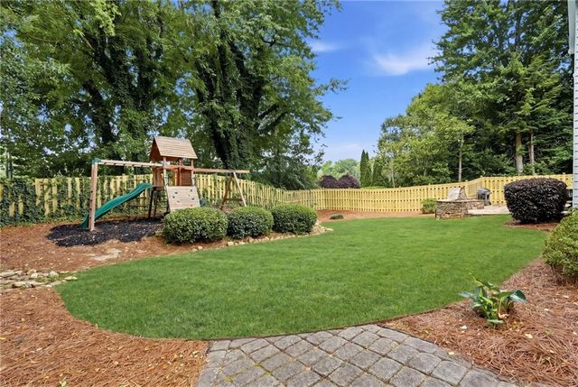 405 Briars Bend, Alpharetta, GA 30004