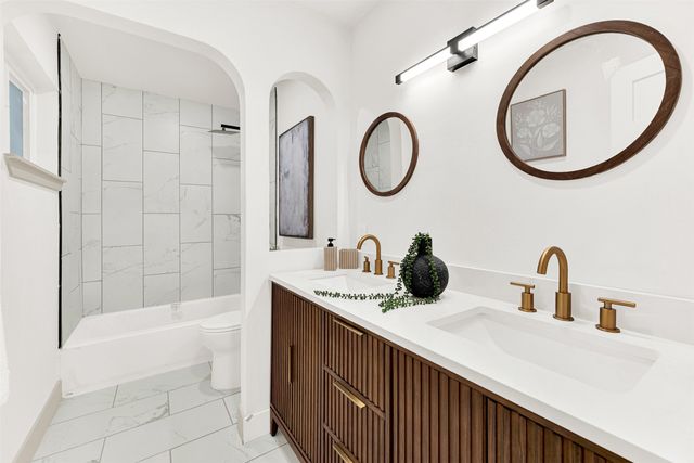 2337 Vega Street, Grand Prairie, TX 75050