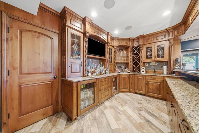 4 Stillwater Court, Algonquin, IL 60102