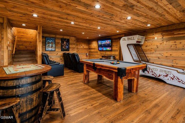1529 Majestic Mountain Drive, Sevierville, TN 37876