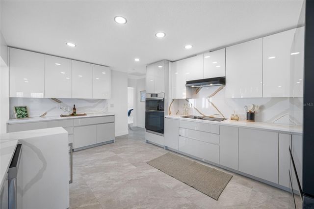 7905 9TH AVENUE S, St Petersburg, FL 33707