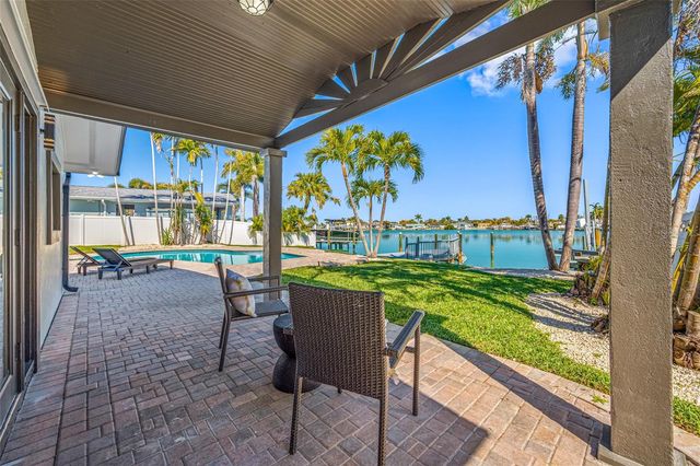 7905 9TH AVENUE S, St Petersburg, FL 33707