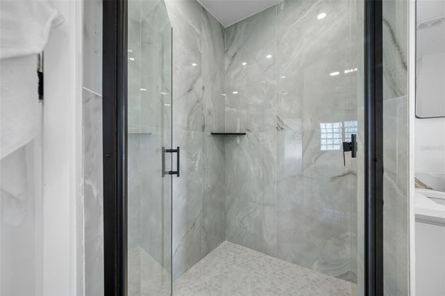 7905 9TH AVENUE S, St Petersburg, FL 33707