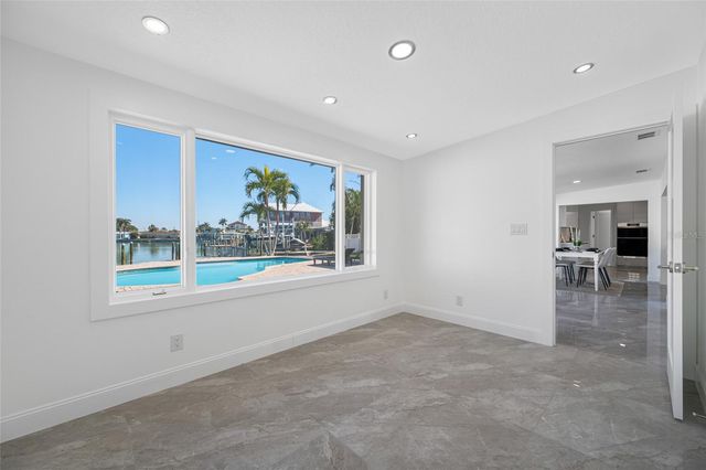 7905 9TH AVENUE S, St Petersburg, FL 33707