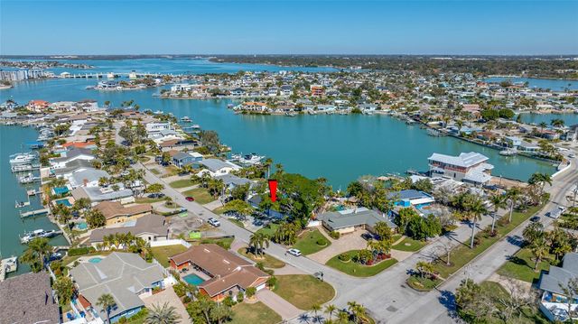 7905 9TH AVENUE S, St Petersburg, FL 33707