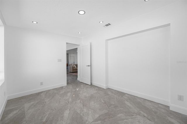 7905 9TH AVENUE S, St Petersburg, FL 33707