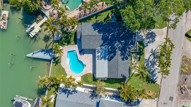 7905 9TH AVENUE S, St Petersburg, FL 33707