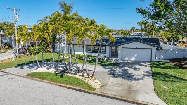 7905 9TH AVENUE S, St Petersburg, FL 33707