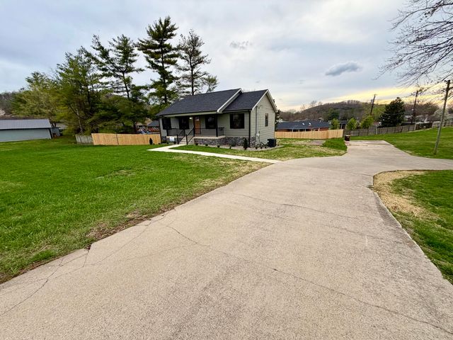 791 Jarvis Avenue, Somerset, KY 42501