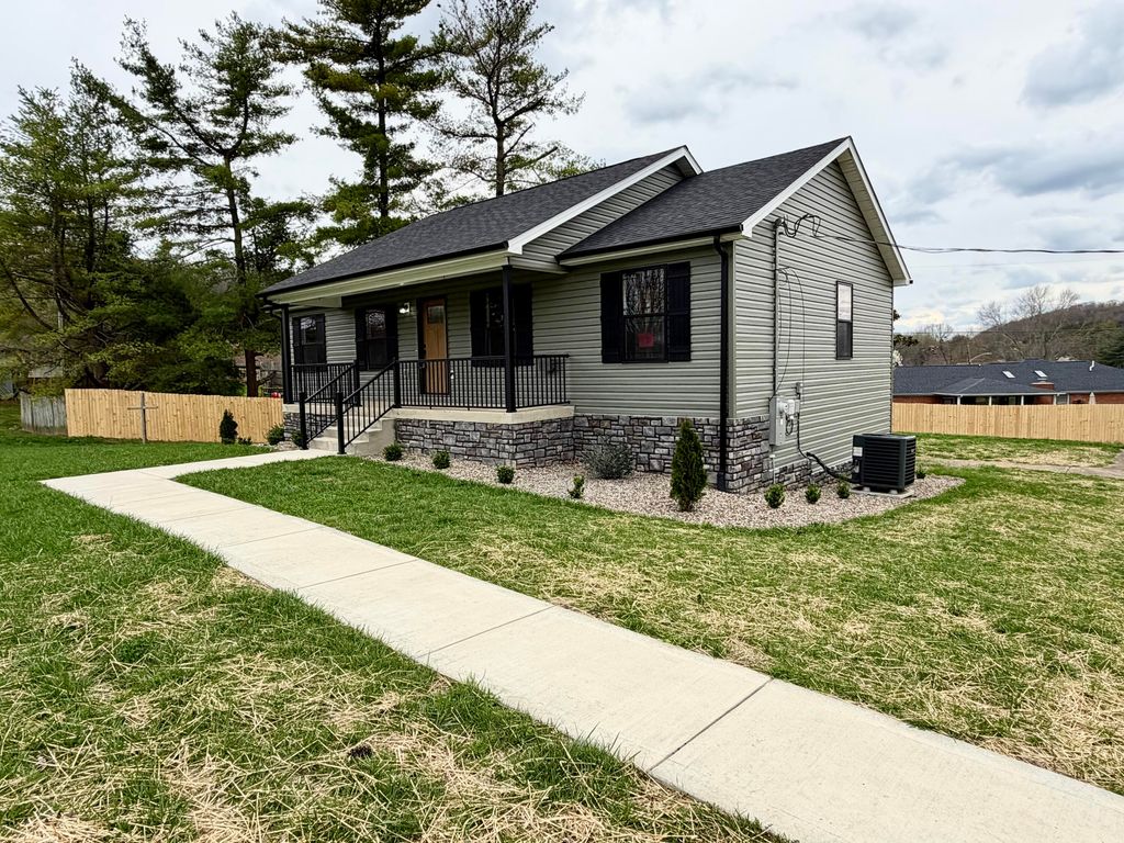 791 Jarvis Avenue, Somerset, KY 42501