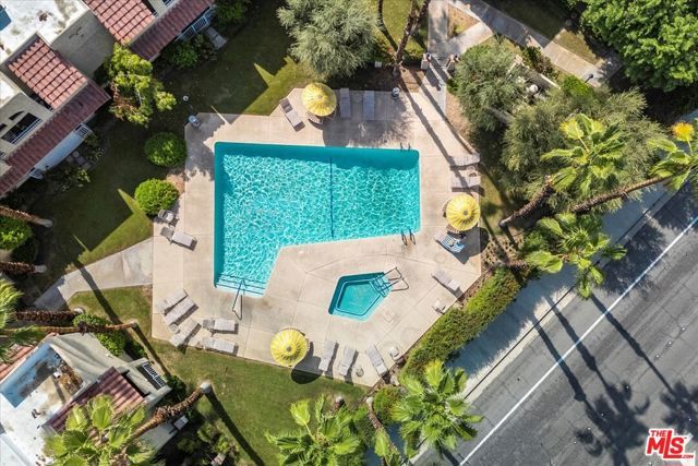 2700 Lawrence Crossley Road 83, Palm Springs, CA 92264