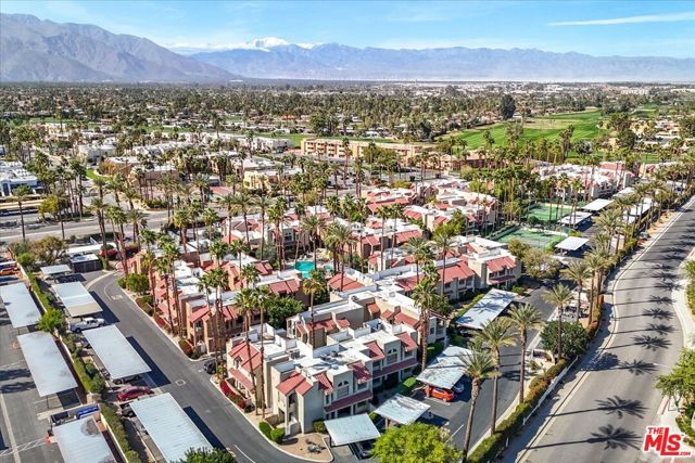2700 Lawrence Crossley Road 83, Palm Springs, CA 92264