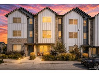 5392 Quail St, Wheat Ridge, CO 80033