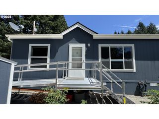 18331 S HEFT Loop 6, Beavercreek, OR 97004