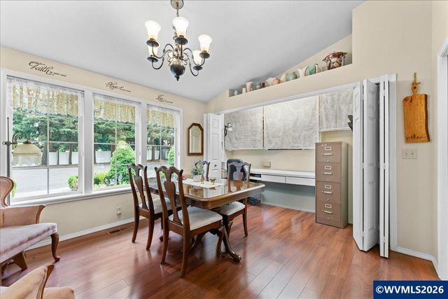 1953 Kenard St NW, Salem, OR 97304