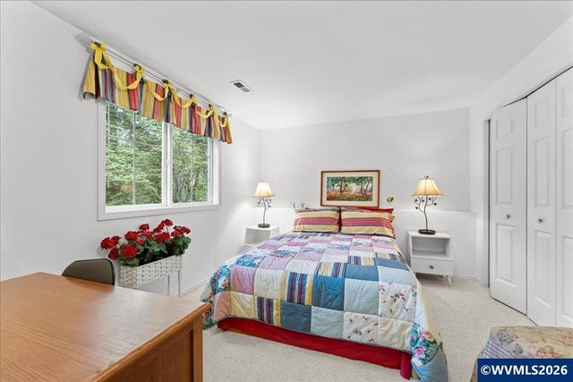 1953 Kenard St NW, Salem, OR 97304