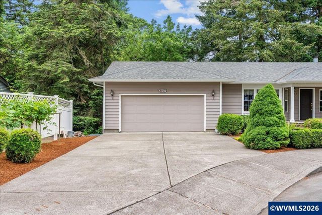1953 Kenard St NW, Salem, OR 97304