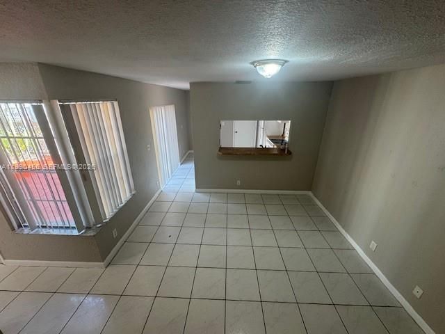 10944 Neptune Dr, Cooper City, FL 33026