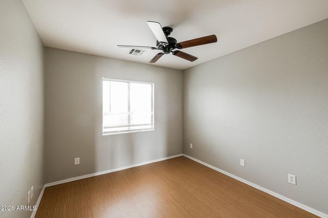 12762 W DAHLIA Drive, El Mirage, AZ 85335