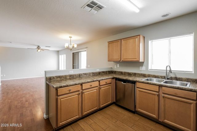 12762 W DAHLIA Drive, El Mirage, AZ 85335