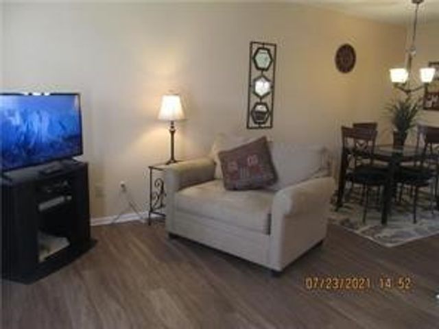 52 Woodland Drive 204, Vero Beach, FL 32962