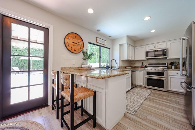 8085 E DEL TRIGO Drive, Scottsdale, AZ 85258