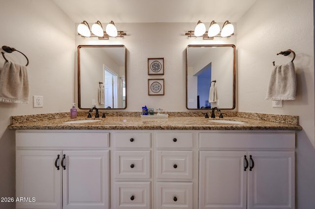 8085 E DEL TRIGO Drive, Scottsdale, AZ 85258