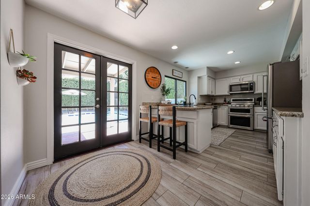 8085 E DEL TRIGO Drive, Scottsdale, AZ 85258