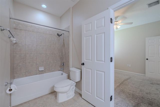 11318 COVENTRY GROVE CIRCLE, Lithia, FL 33547