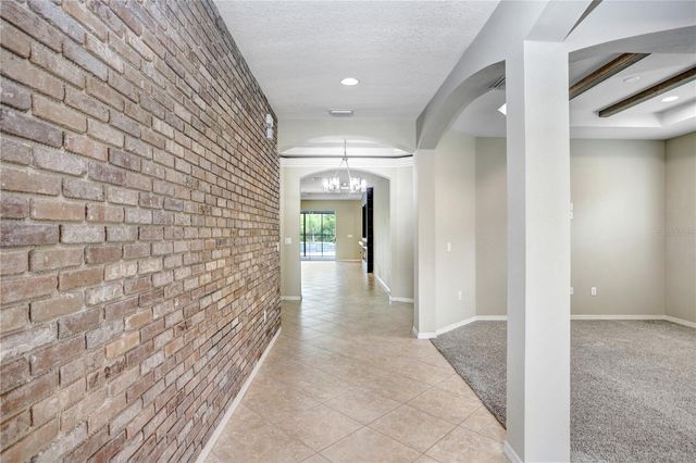 11318 COVENTRY GROVE CIRCLE, Lithia, FL 33547