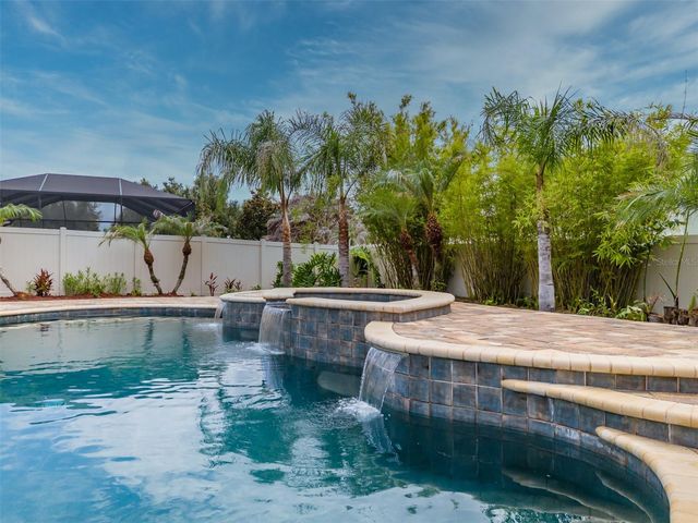 11318 COVENTRY GROVE CIRCLE, Lithia, FL 33547