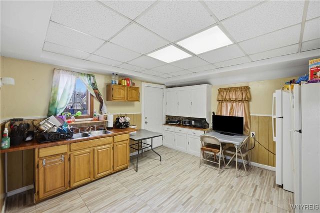 1329 Niagara Avenue, Niagara Falls, NY 14305