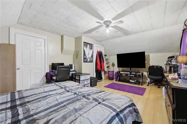 1329 Niagara Avenue, Niagara Falls, NY 14305