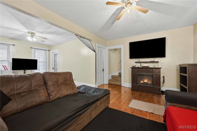 1329 Niagara Avenue, Niagara Falls, NY 14305