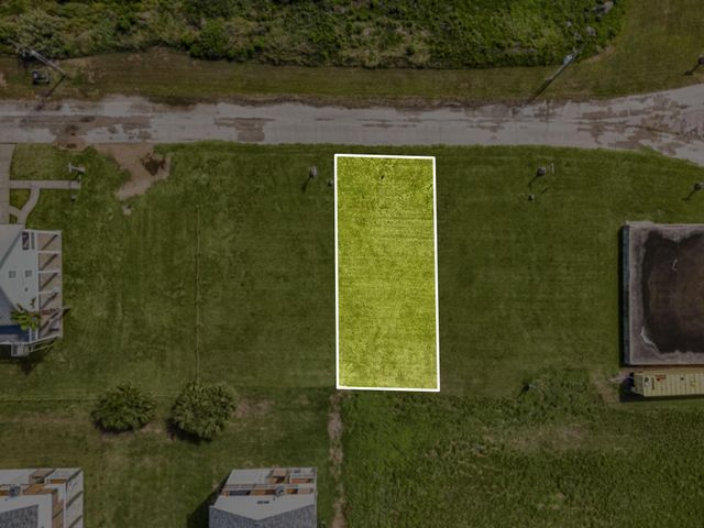 1009 Brighton Jones Boulevard, Gilchrist, TX 77617
