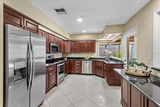 171 S SHADOWBAY BOULEVARD, Longwood, FL 32779