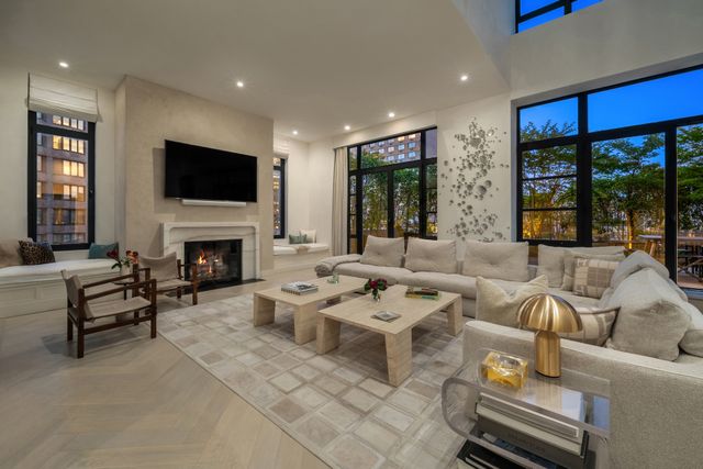 43 W 64TH Street PH10B, New York City, NY 10023
