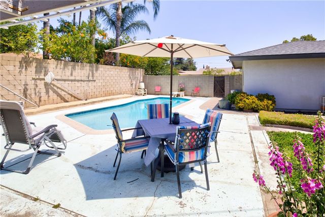 1140 N Belden, Rialto, CA 92376