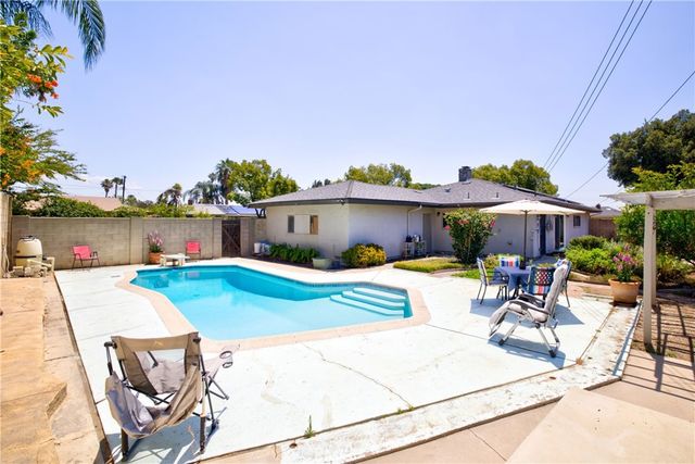 1140 N Belden, Rialto, CA 92376