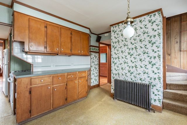 445 Madison St, Fall River, MA 02720