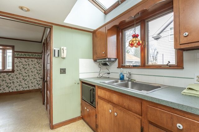 445 Madison St, Fall River, MA 02720