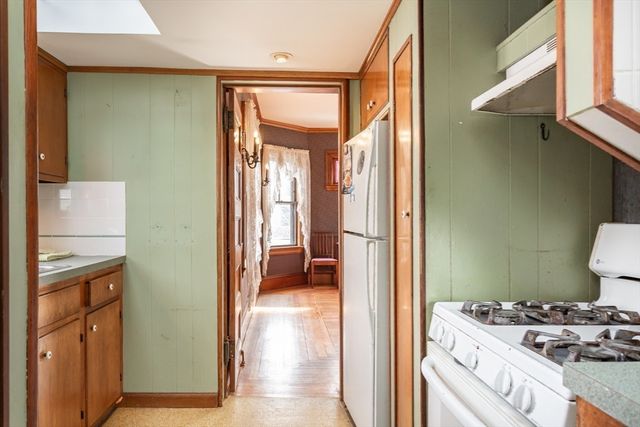 445 Madison St, Fall River, MA 02720