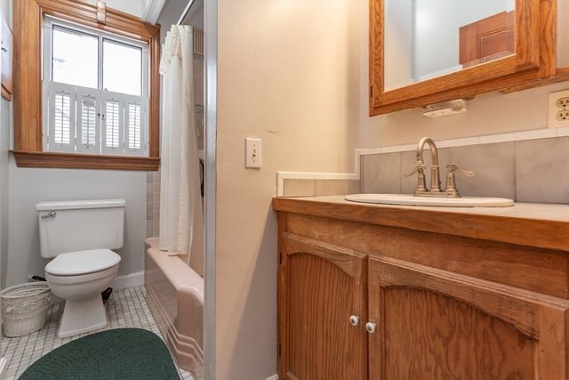 445 Madison St, Fall River, MA 02720