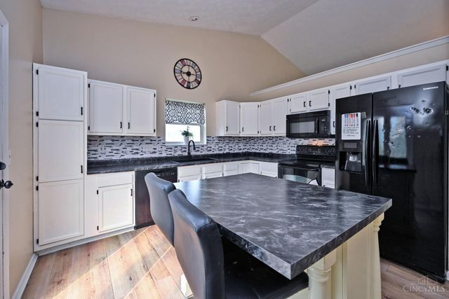 60 Robin Way, Pierce Twp, OH 45102