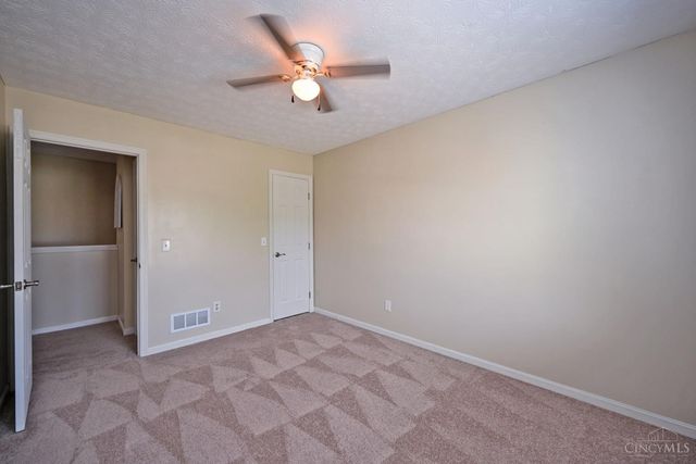 60 Robin Way, Pierce Twp, OH 45102