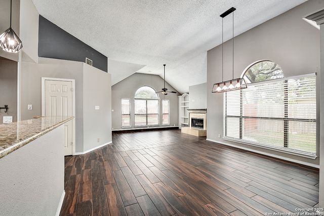 9479 Camino Venado, Helotes, TX 78023