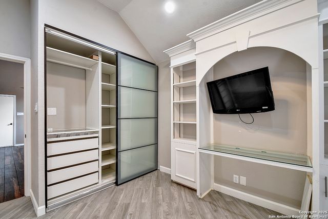 9479 Camino Venado, Helotes, TX 78023