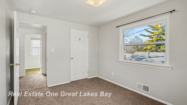 1108 Marchand Street, Bay City, MI 48706