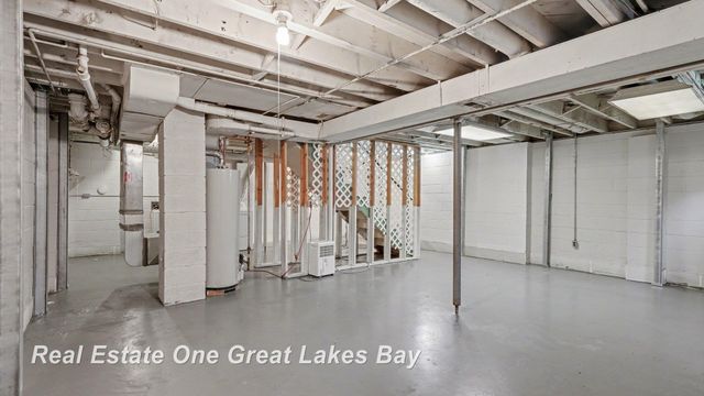 1108 Marchand Street, Bay City, MI 48706